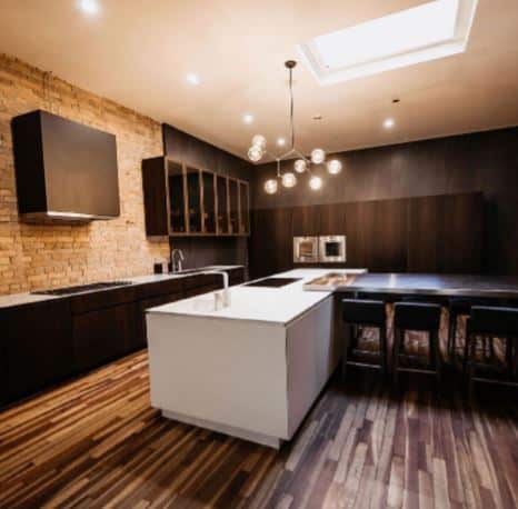 Garret 1 image on Venues